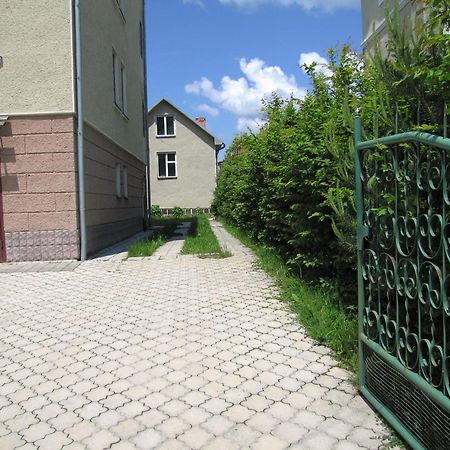 Hostynna Sadyba Lishnya Exterior foto